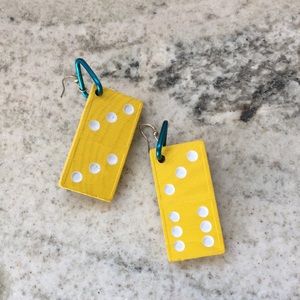 Vintage Wooden Yellow Domino Earnings